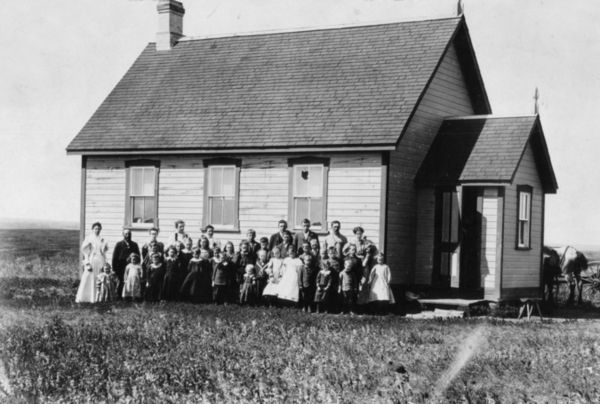 Titre original&nbsp;:  Photo Album - Manitoba School Question : Digital Resources on Manitoba History